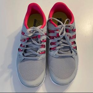 Nike natural runs, brand new!